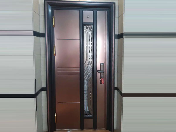 不锈钢彩板应用在门上